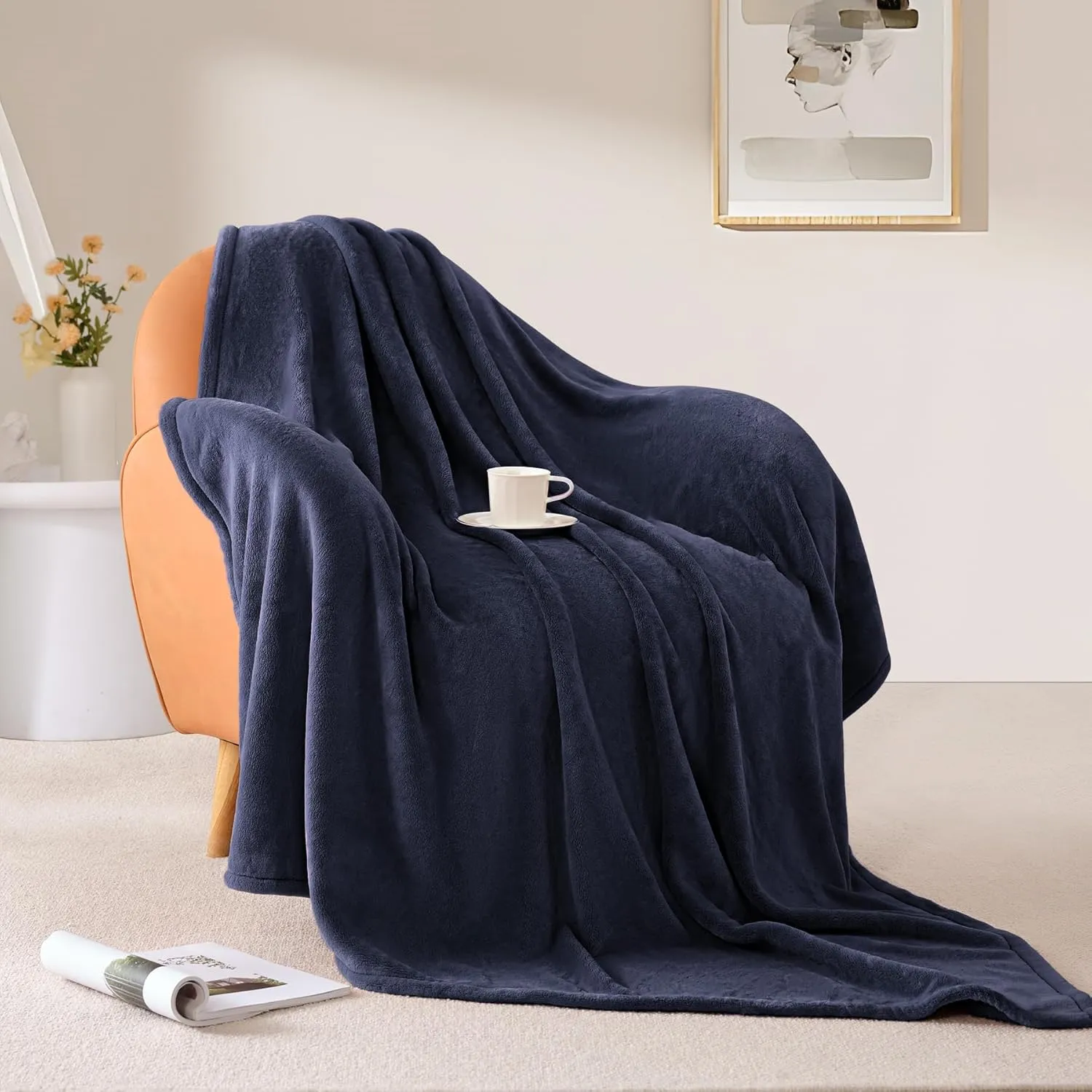 BEAUTEX Fleece Blanket Queen Size Super Soft Flannel Throw Blanket Lightweight Fuzzy Plush Blanket for Couch Sofa or Bed All Seasons (Navy Blue, 90" x 90")